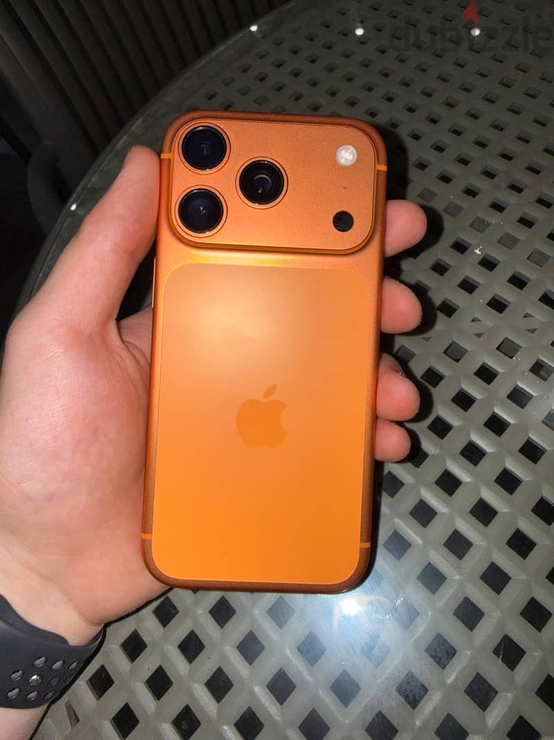 Apple - iPhone 17 Pro 3