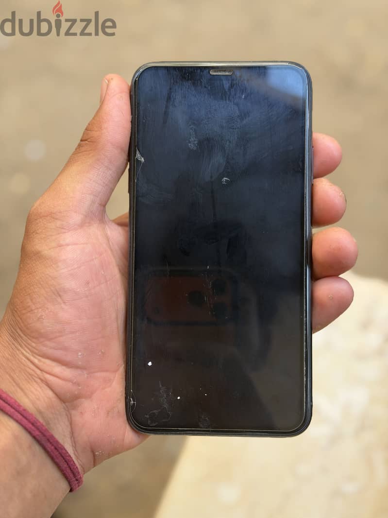 Apple - iPhone 11 Pro Max 3
