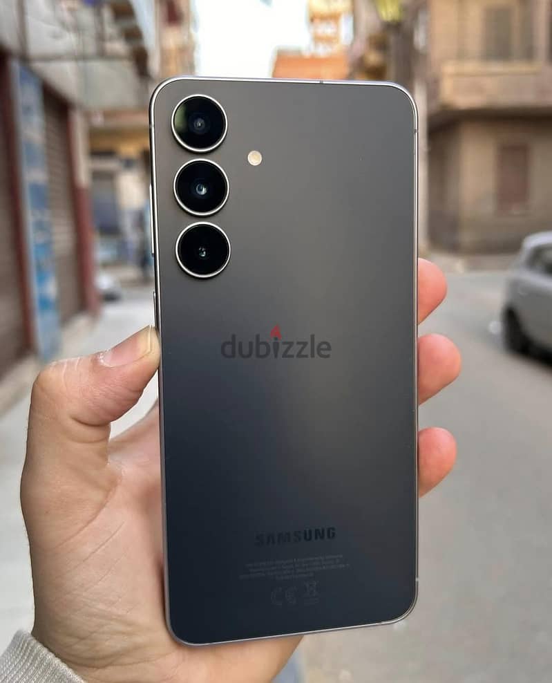 Samsung S25 FE 1