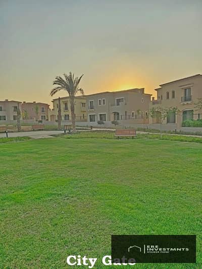 Twin House for sale ready to move at the lowset price in market and prime location in City Gate New Cairo