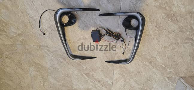 led نهاري لتيوتا كورولا من موديل ٢٠١٩ حتى موديل ٢٠٢٦ )ابيض اصفر(
