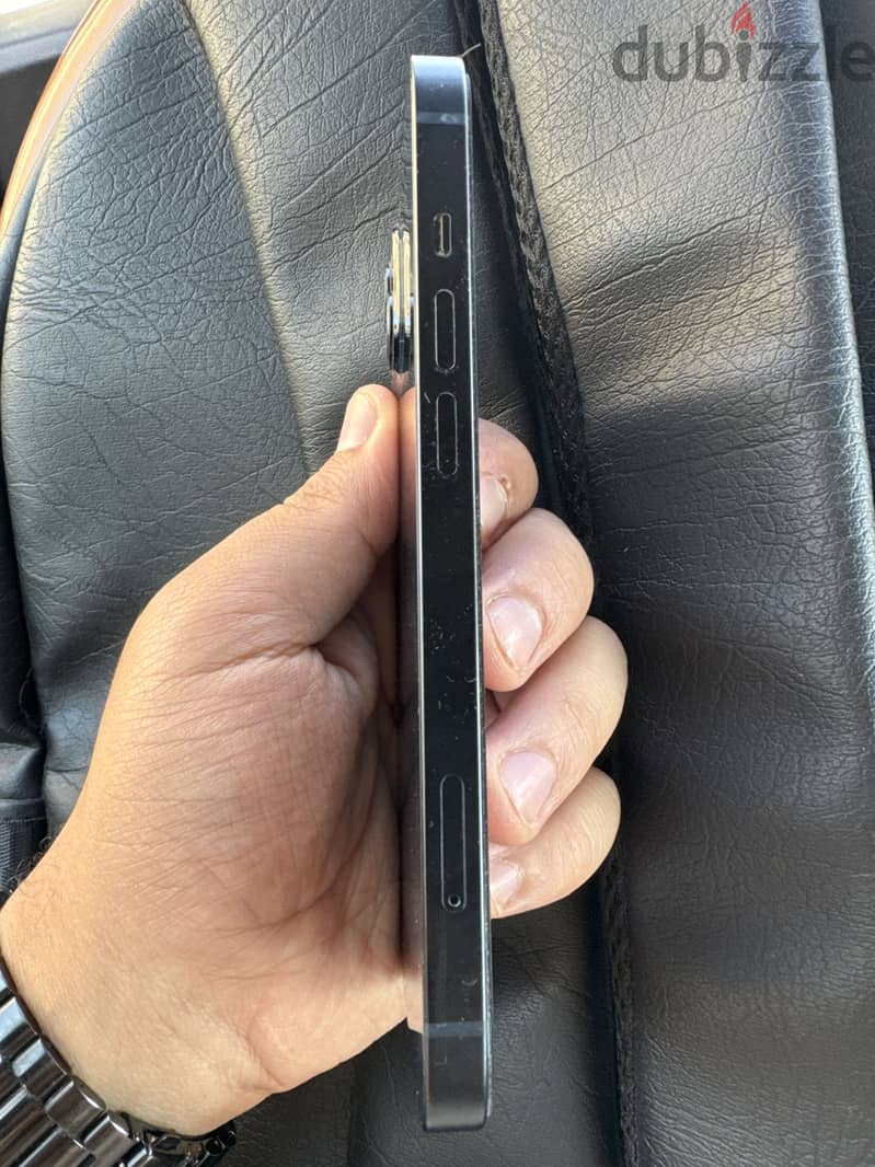 Apple - iPhone 13 - 128 4