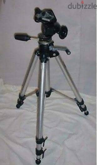 400 $ Tripod like New!  تراى بود كالجديد