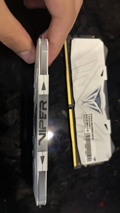 ddr4 8gb 2 sticks rgb viper