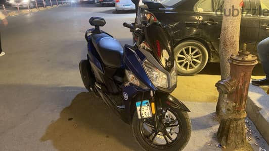 سكوتر SYM