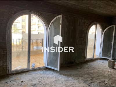 اقل سعر شقة كورنر وبجاردن للبيع في هايد بارك-التجمع الخامس- القاهرة الجديدة  Hyde Park