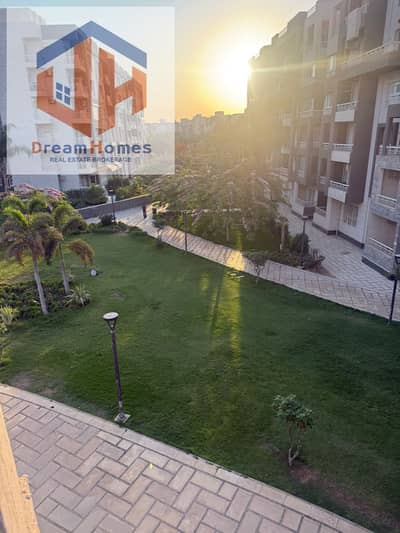 4-Bedroom Apartment for Rent in Madinty B12 Next to Services