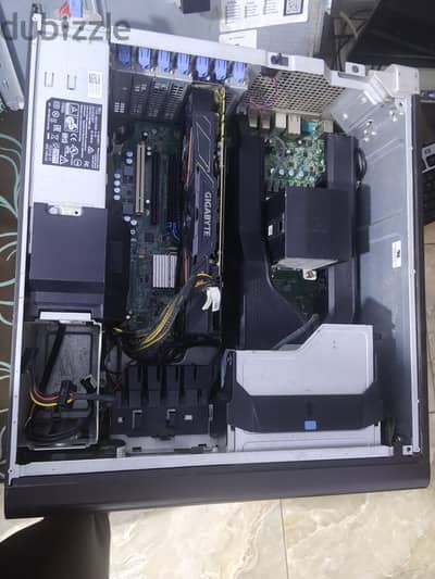 كمبيوتر dell بكارت شاشة احترافي قوي وشاشة 120HZ