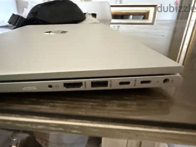 HP ProBook G10 حالة ممتازة واستخدام خفيف