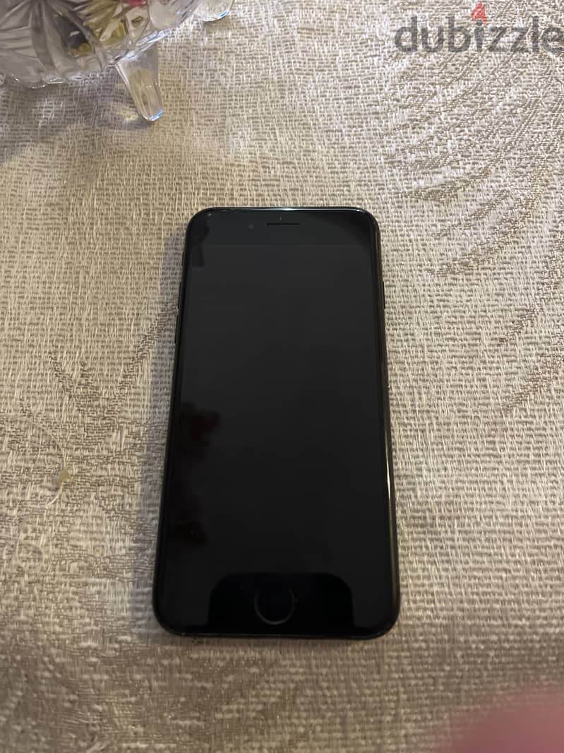 Apple - iPhone 7 1