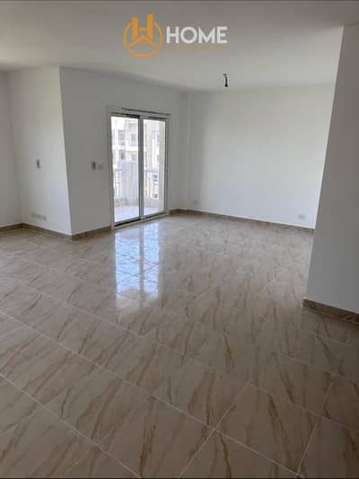 Apartment for Rent in Madinaty – Wide Garden View – Prime Location in B12
