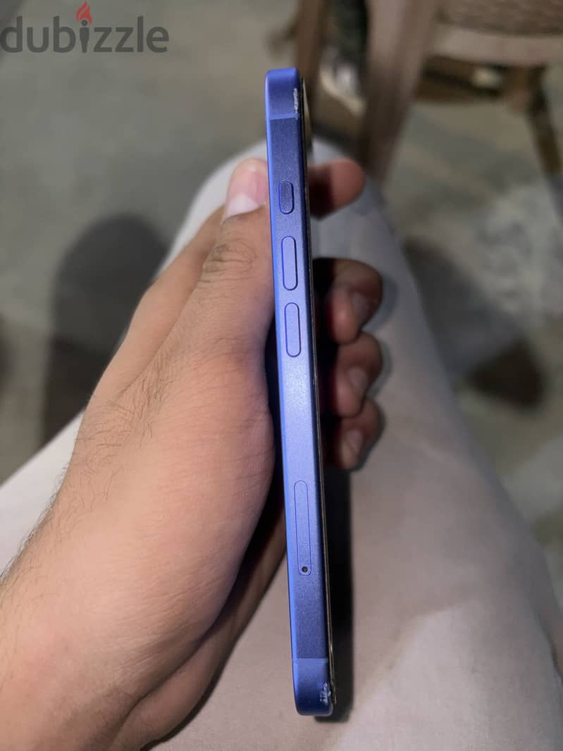 Apple - iPhone 16 2