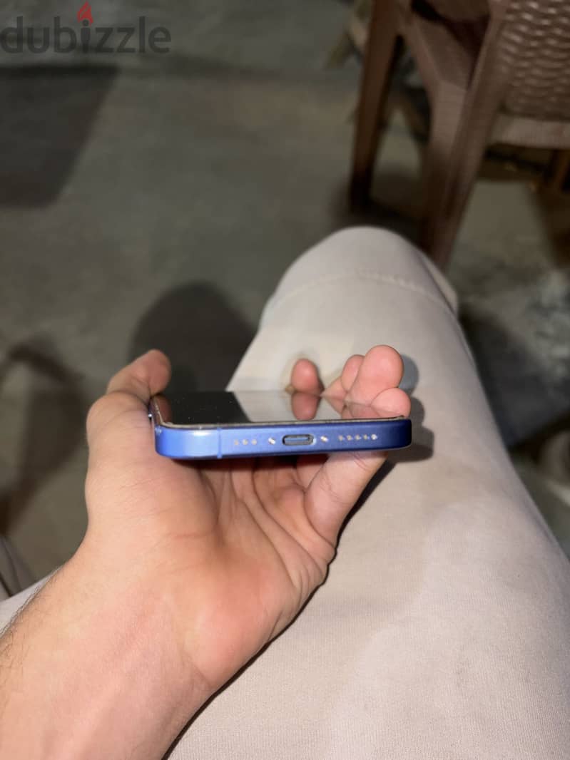 Apple - iPhone 16 4