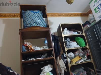 علبة خشبية مقسمة الي وحدات ارفف خشبية علبة تلفزيون او مخزن كتب