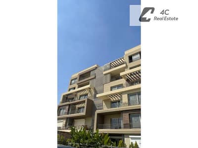 lowest down payment in the market a 183m resale apartment in Palm Hills New Cairo It features an open landscape view and an excellent layout