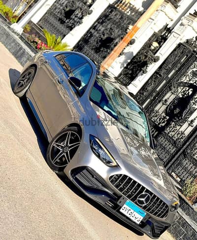 مرسيدس بنز C200 للايجار Mercedes-Benz C200 for rent
