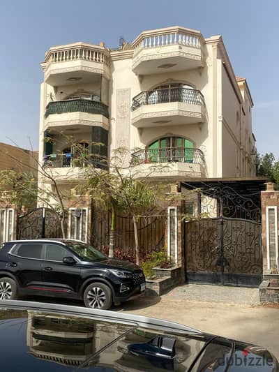 Own a fully finished, super deluxe penthouse for sale in Al Shorouk City, in the most prestigious villa district, with a private entrance.