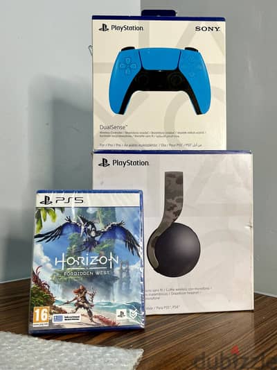 يد PS5 جديدة + سماعة Pulse 3D + لعبة Horizon Forbidden West