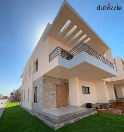 Stella Di Mare Ain Sokhna Villa Resale Standalone at a very special price and prime location. Area 265 meters. Delivery in 3 months, lower than the co