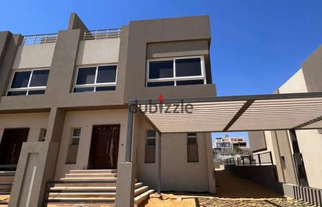 Townhouse next to Al Ahly Club. Premium Location, Ready to move
