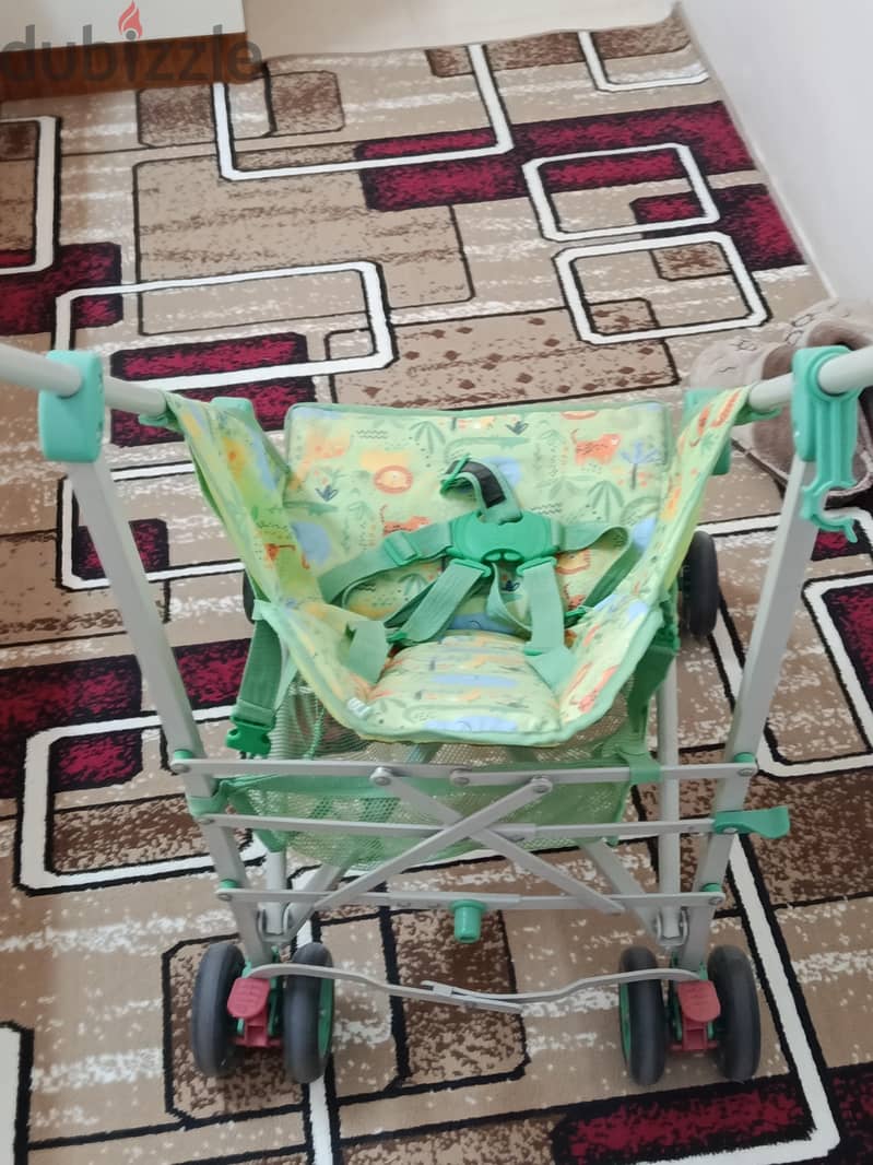 استرولر اطفال mother care بحاله ممتازه 3