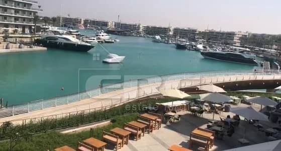 شاليه مميز جدا ع البول ف مراسي مارينا