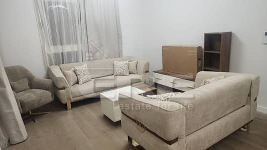 شقه بجاردن  للايجار في ميفيدا مفروشه  3غرف برايم لوكيشن