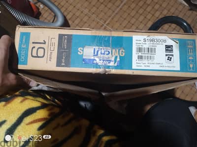 شاشة Samsung SyncMaster S19B300B LED 19 بوصة