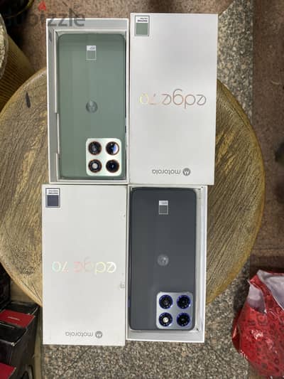 Motorola Edge 70 5G 512/12G Green Gray جديد