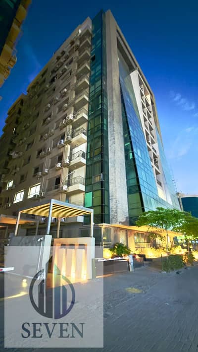 *Furnished modern administrative office for rent, Ultra-modern, 220 sqm, fully licensed, Darna Trees on Maadi Ring Road, just minutes to Fifth Settlem