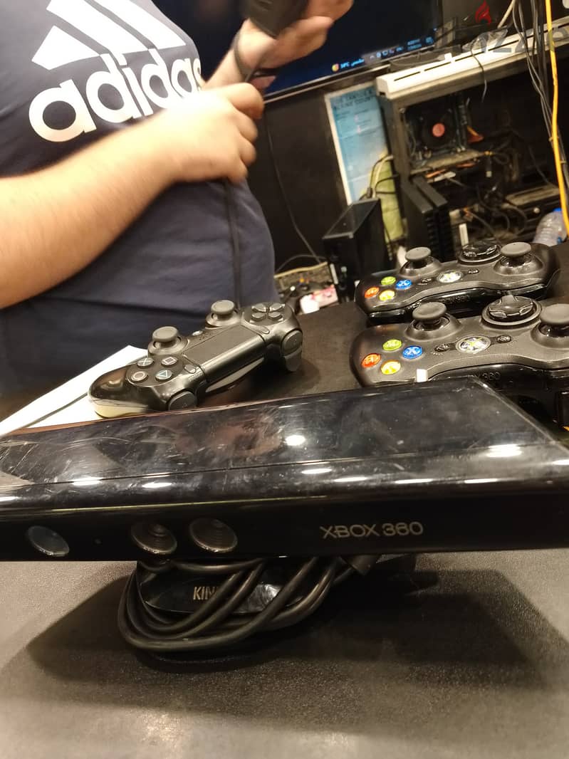 Xbox in excellent condition 2