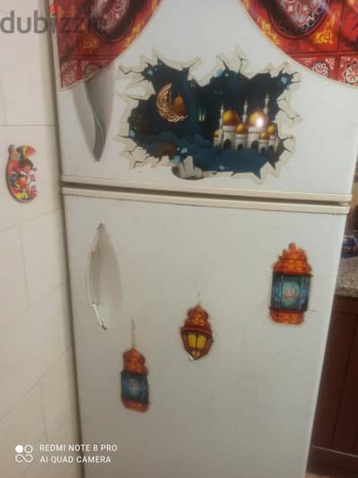 ثلاجة كريازى بحالة جيدة