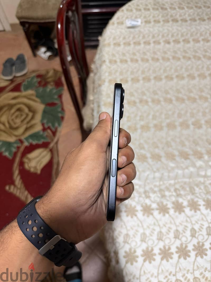 Apple - iPhone 16 2