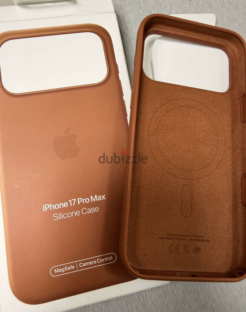 iPhone 17 pro max original silicone case 3