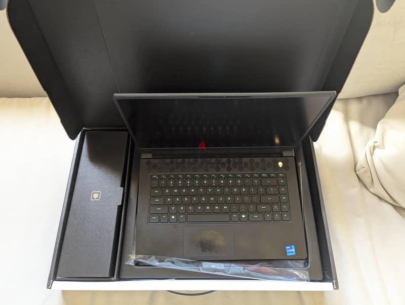 Alienware m15 r6 3080 4