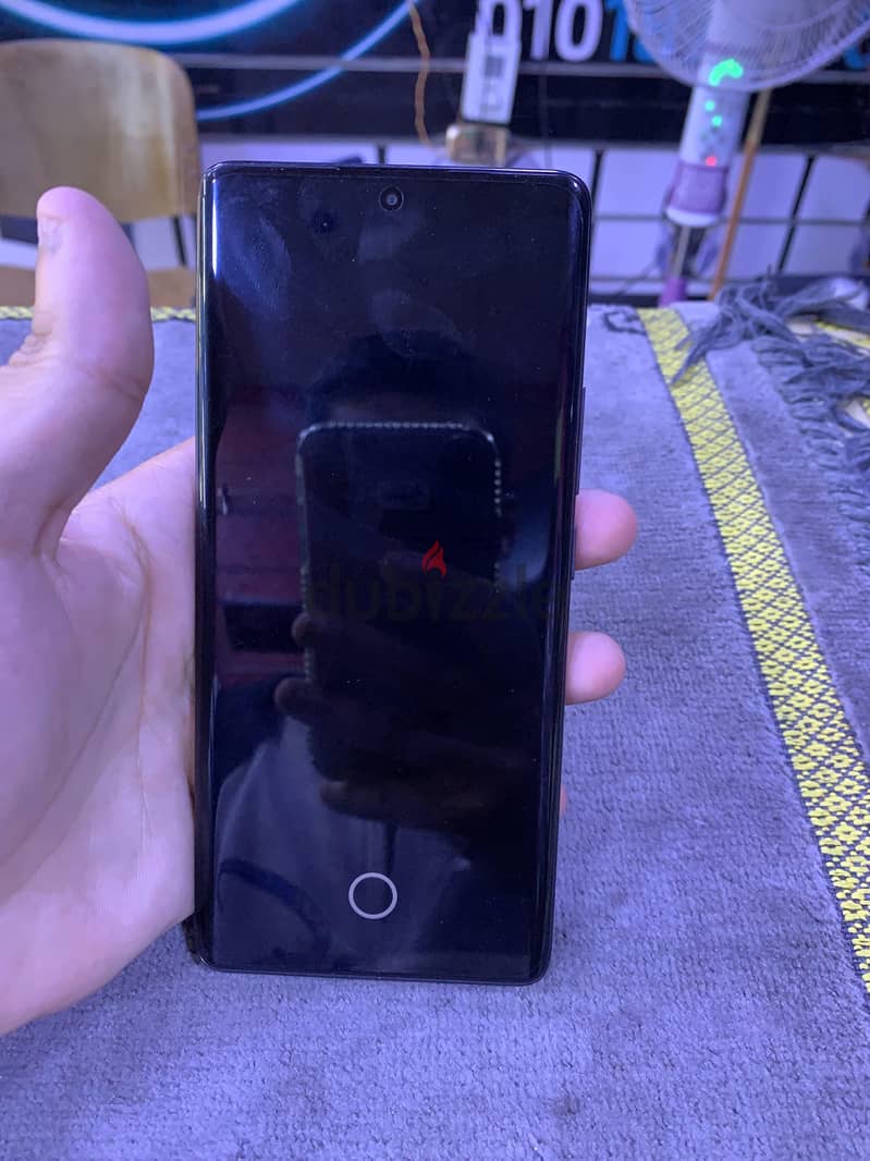 Xiaomi Redmi Note 14 Pro 1