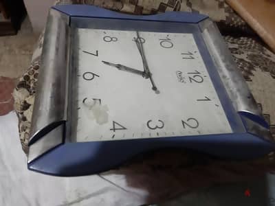 ساعه حائط