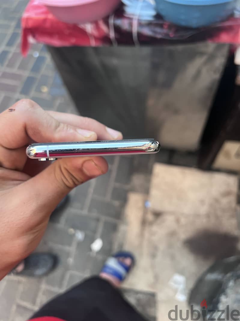 Apple - iPhone XS Max 1