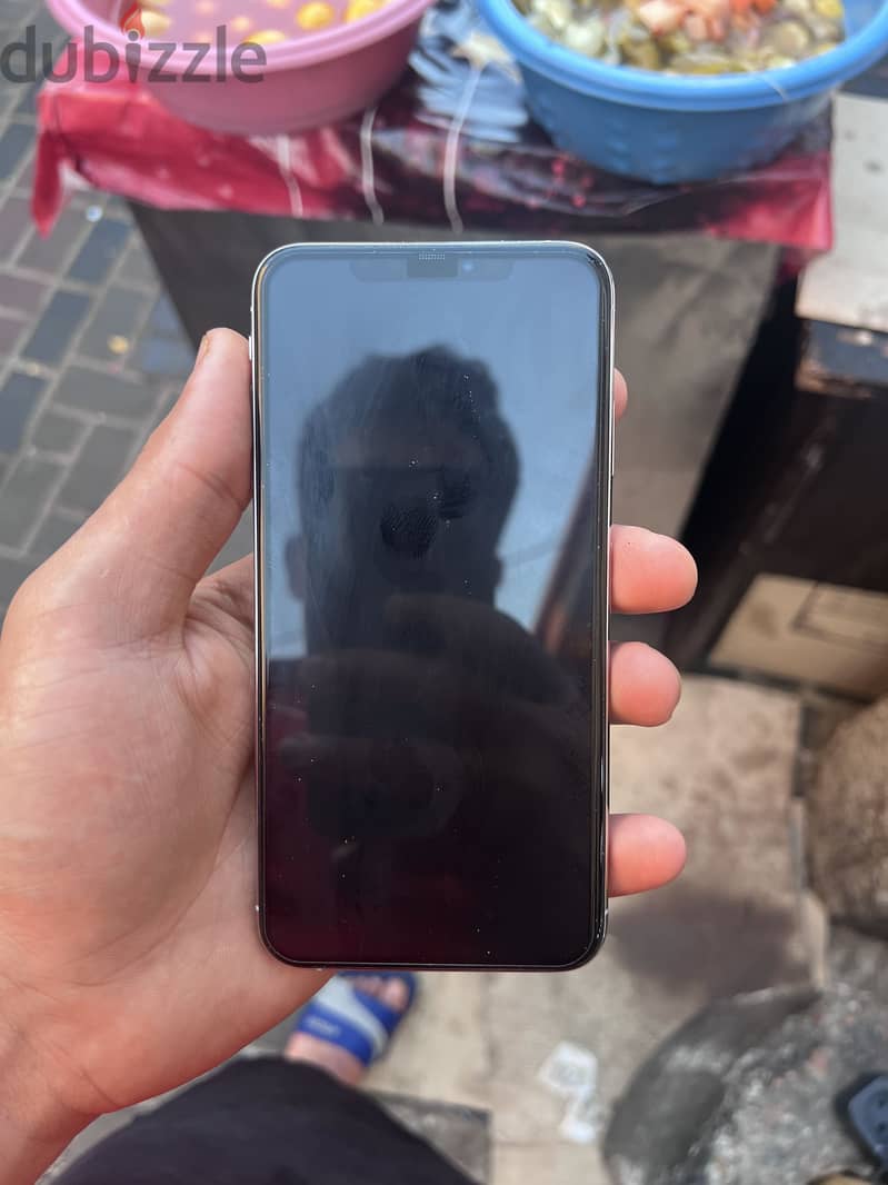 Apple - iPhone XS Max 6