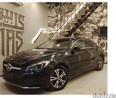 Mercedes-Benz CLA 180 2018