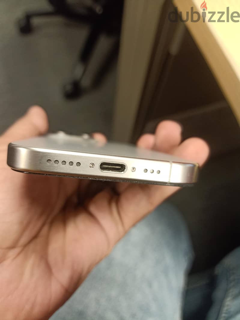 Apple - iPhone 15 Pro 1