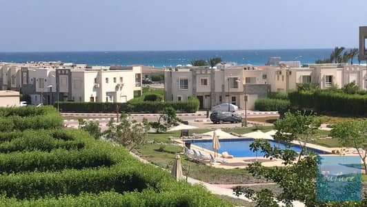 للبيع شاليه في أمواج دور تاني فيو بحر وبول بحري صريح فرش فندقي افضل سعر في أمواج Amwaj North coast