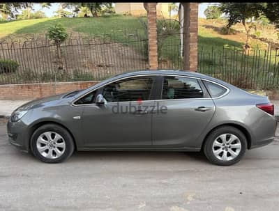 Opel Astra 2021