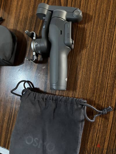 DJI Osmo Mobile 8P and Tracking