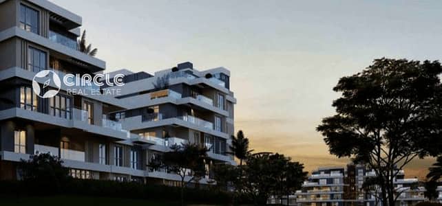 ١٣٠م للبيع في كمبوند سكاي كوندوز Sky Condos التجمع الخامس القاهرة الجديدة قريبة من الجامعة الأمريكية AUC