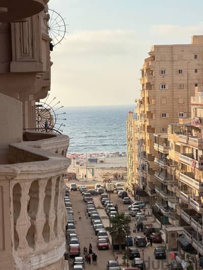 شقة للبيع 3 غرف بالإسكندرية النخيل 1 قرية ٦اكتوبر العجمي الكيلوا 21