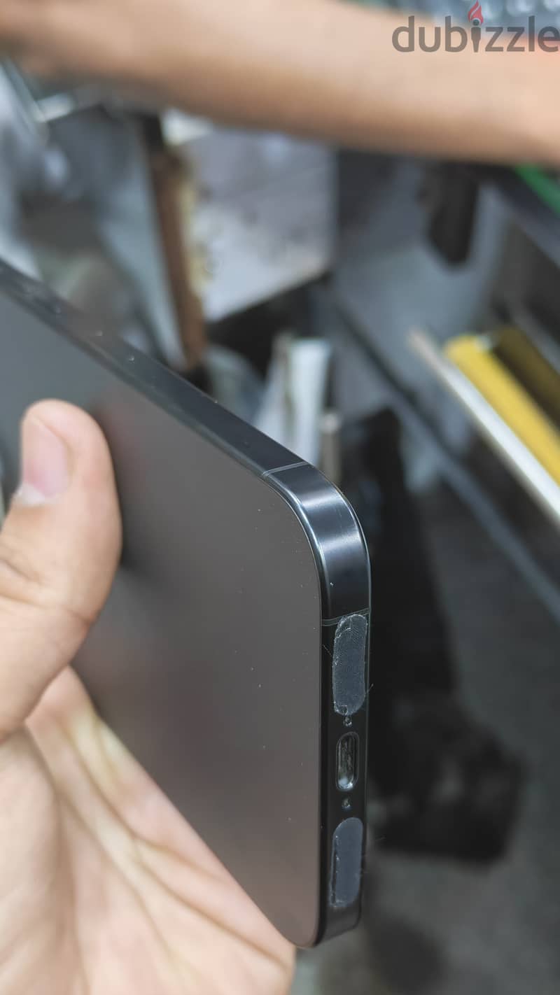 Iphone 16 pro max 1
