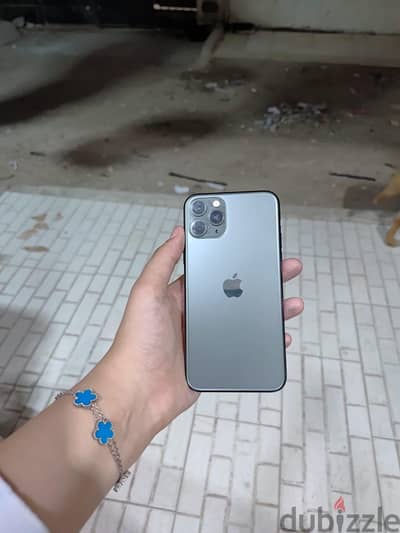 آبل - آيفون 11 برو