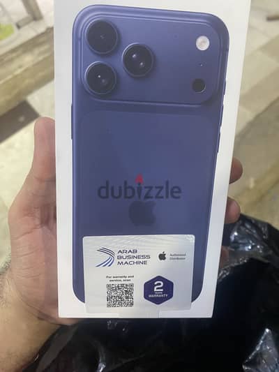 آبل - آيفون 17 برو ماكس