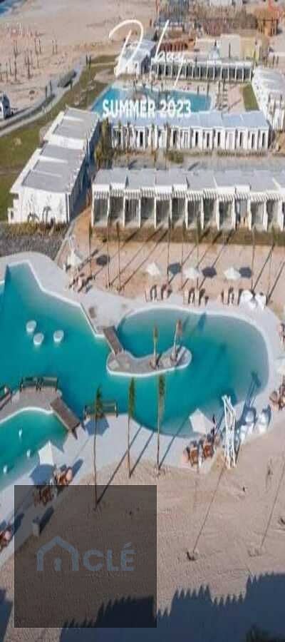 Chalet for sale in a prime location overlooking the sea , 28 meters above sea level , in D-bay S 2 on the North Coast , fully finished , Delivery 2027
